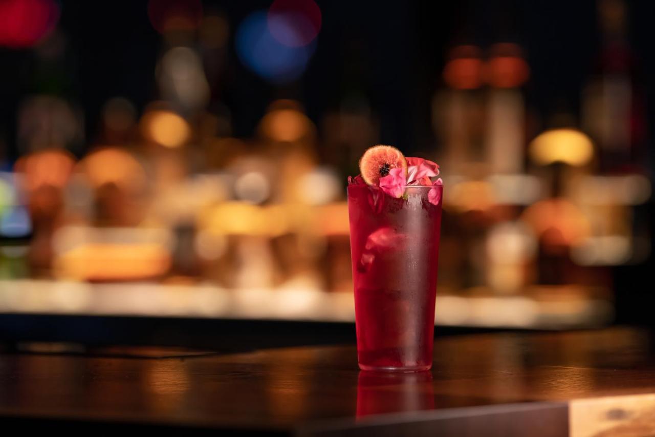 Hyatt Centric Kanazawa Eksteriør bilde A Sea Breeze cocktail