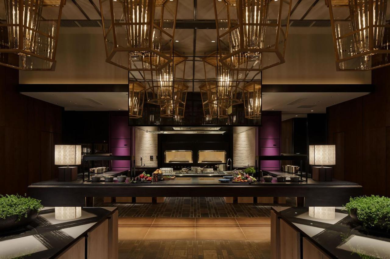 Hyatt Centric Kanazawa Eksteriør bilde The kitchen at the restaurant