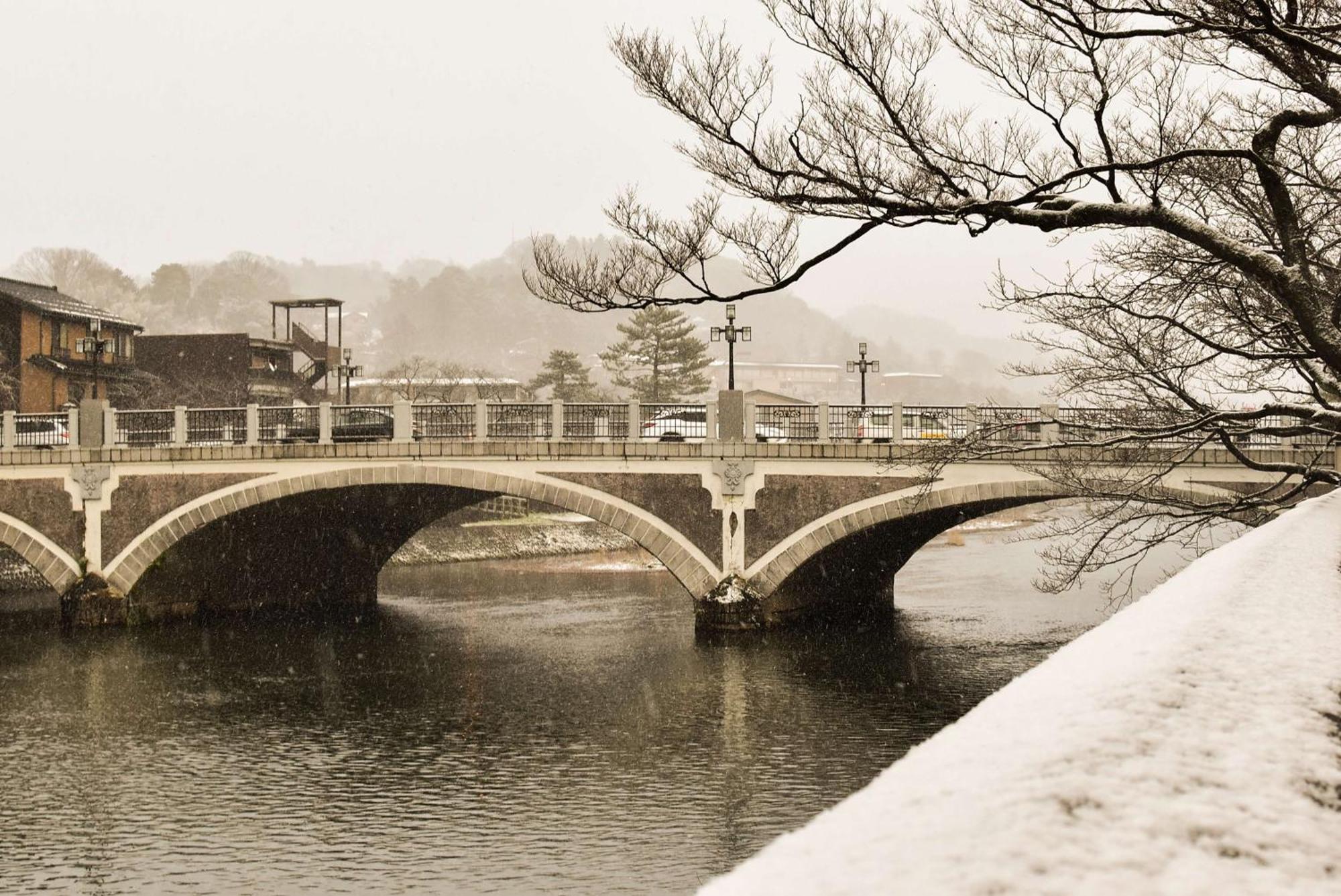 Hyatt Centric Kanazawa Eksteriør bilde The bridge in 1960