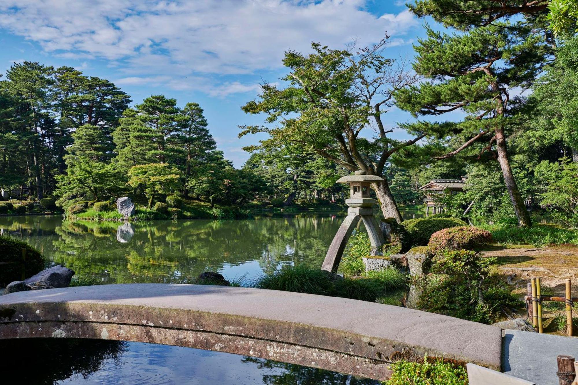 Hyatt Centric Kanazawa Eksteriør bilde Shinden's North Garden